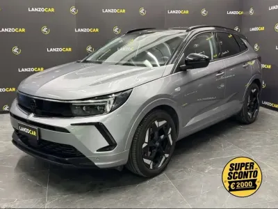 Usata Opel Grandland X GSe 200 CV (147 kW) 2023 Grigio SUV