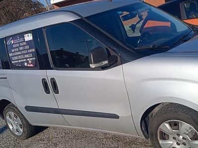 Grigio Usata 2016 Opel Combo Monovolume | 5300 €
