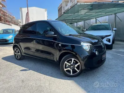 Usata Renault Twingo Intens 69 CV (50 kW) 2017 Nero Utilitaria
