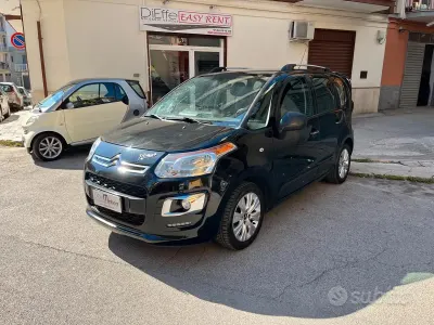 Usata Citroën C3 Picasso SELECTION 99 CV (72 kW) 2016 Nero Monovolume