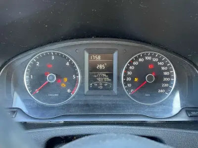 Käytetty VW Transporter 139 HP (102 kW) 2011 Harmaa Van
