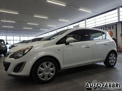 Usata Opel Corsa 85 CV (62 kW) 2014 Bianco Utilitaria