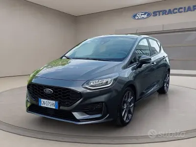 Usado Ford Fiesta ST-Line 125 CV (91 kW) 2023 Gris Utilitario