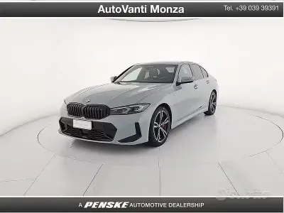 Usata BMW 320e M Sport 190 CV (139 kW) 2025 Grigio Berlina