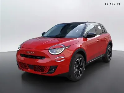 Nuova Fiat 600 La Prima 110 CV (80 kW) 2025 Rosso SUV