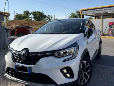 Usata Renault Captur Techno 91 CV (66 kW) 2023 SUV