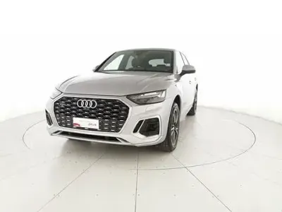 Usata Audi Q5 Sportback S-Line 204 CV (150 kW) 2024 Argento SUV