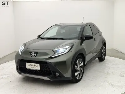 Usata Toyota Aygo X Lounge 72 CV (52 kW) 2022 Verde SUV