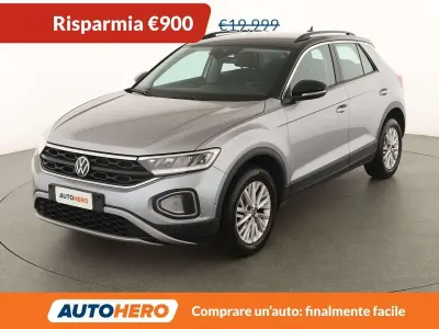 Usata VW T-Roc Life 116 CV (85 kW) 2023 Grigio SUV