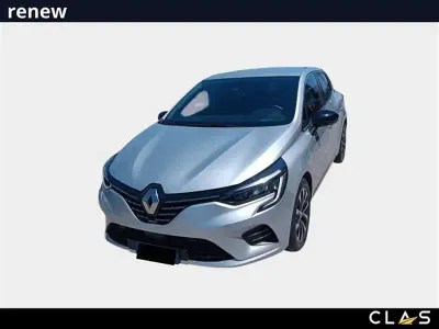 Usata Renault Clio Techno 100 CV (73 kW) 2023 Grigio chiaro Utilitaria