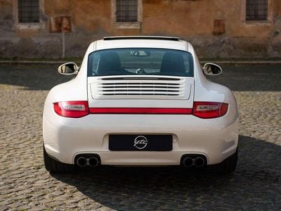 Usata Porsche 911 Carrera 4 345 CV (253 kW) 2008 Bianco Coupé
