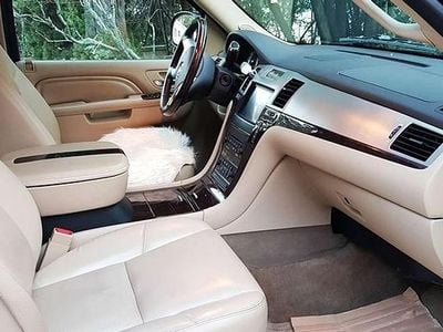 Usata Cadillac Escalade 409 CV (300 kW) 2011 Nero SUV