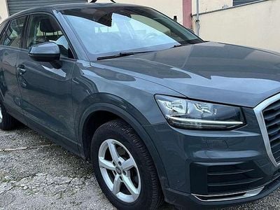 Usata Audi Q2 Comfort 116 CV (85 kW) 2019 Grigio SUV