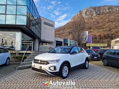 Usata VW T-Roc Life 110 CV (80 kW) 2022 Bianco SUV