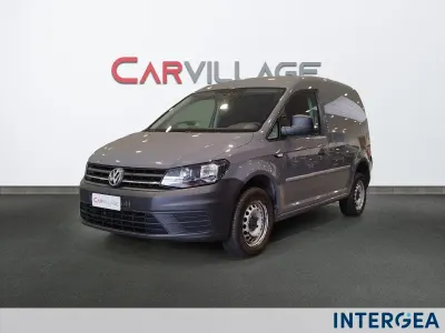 Usata VW Caddy 122 CV (89 kW) 2019 Grigio Monovolume