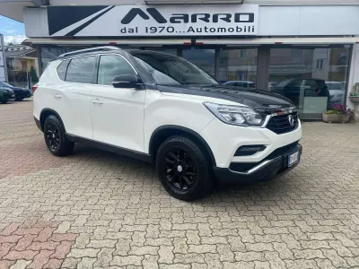 Usata SsangYong Rexton 181 CV (133 kW) 2019 Bianco SUV
