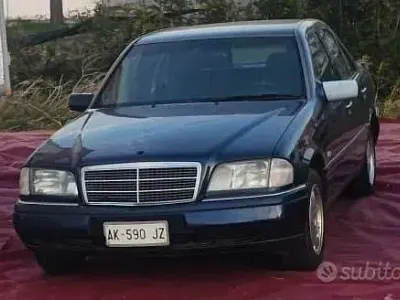 Usata Mercedes C200 Elegance 192 CV (141 kW) 1996 Blu Berlina