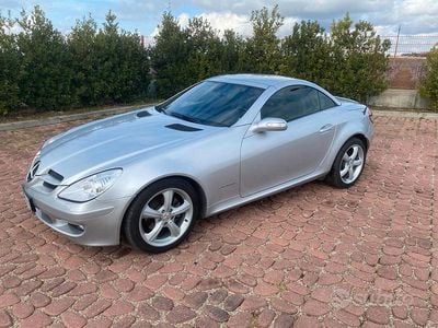 Usata Mercedes SLK200 163 CV (119 kW) 2004 Grigio Cabrio