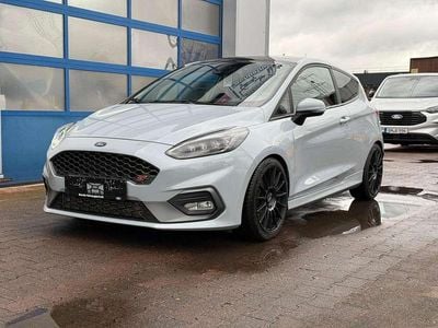 Begagnad Ford Fiesta Performance Edition 205 HK (150 kW) 2020 Grå Halvkombi