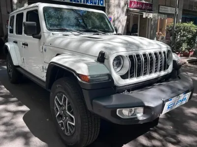 Usata Jeep Wrangler Unlimited Sahara 271 CV (199 kW) 2025 Bianco SUV