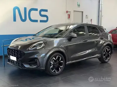 Usata Ford Puma ST 125 CV (91 kW) 2024 Grigio SUV