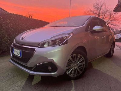 usata Peugeot 208 5p 1.0 puretech Active 68cv NEO PATENTATI