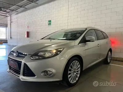 Usata Ford Focus Titanium 150 CV (110 kW) 2011 Grigio Station wagon