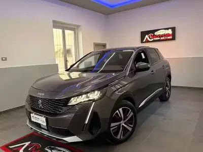 Usata Peugeot 3008 Allure 131 CV (96 kW) 2021 Grigio SUV