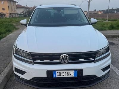 Usata VW Tiguan 150 CV (110 kW) 2020 Bianco SUV