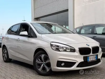 Usata BMW 218 Advantage 150 CV (110 kW) 2015 Bianco Coupé