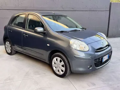Usata Nissan Micra 80 CV (58 kW) 2012 Grigio Utilitaria