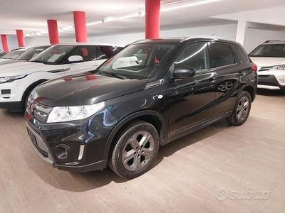 Usata Suzuki Vitara 120 CV (88 kW) 2016 Nero SUV