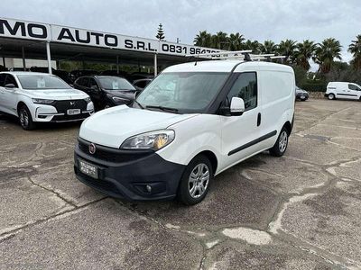 Usata Fiat Doblò 105 CV (77 kW) 2016 Bianco Monovolume