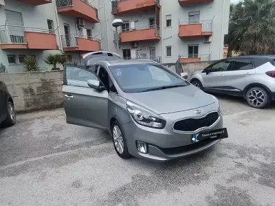 Usata Kia Carens 115 CV (84 kW) 2013 Monovolume