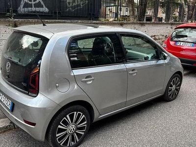 Usata VW up! 2019 Utilitaria