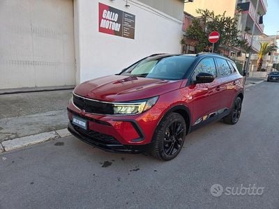 Usata Opel Grandland X GS Line 130 CV (95 kW) 2022 Rosso SUV