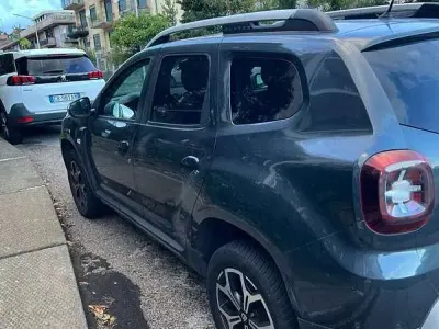 Usata Dacia Duster Prestige 116 CV (85 kW) 2019 Argento SUV