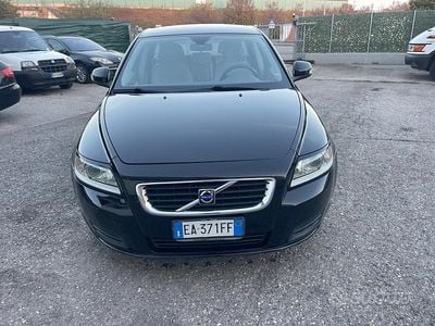 Nero Usata 2010 Volvo V50 R-Design Station wagon | 3000 € (Buon prezzo)