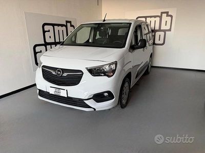 Usata Opel Combo 102 CV (75 kW) 2022 Bianco Berlina