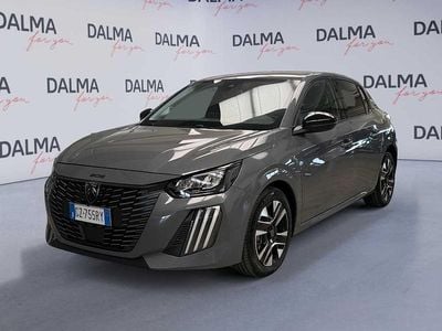 Usata Peugeot 208 Allure 101 CV (74 kW) 2025 Grigio Utilitaria
