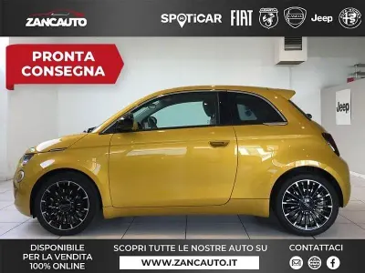 Nuova Fiat 500 Icon 70 CV (51 kW) 2026 Giallo Berlina