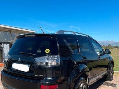Usata Mitsubishi Outlander 140 CV (102 kW) 2007 Nero SUV