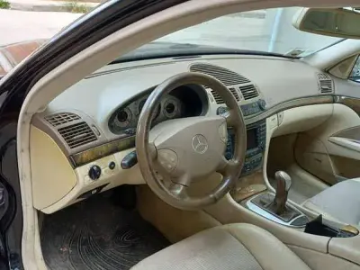 Usata Mercedes E220 Elegance 150 CV (110 kW) 2004 Berlina