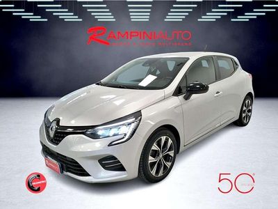 Usata Renault Clio V Evolution 101 CV (74 kW) 2023 Argento Berlina