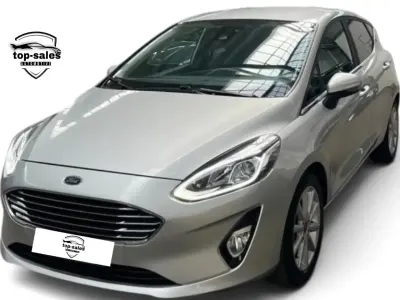 Usata Ford Fiesta Titanium 86 CV (63 kW) 2018 Grigio Utilitaria