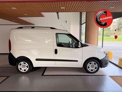 Usata Fiat Doblò 95 CV (69 kW) 2017 Bianco Monovolume