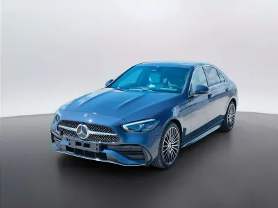 Nuova Mercedes C220 200 CV (147 kW) 2026 Blu sodalite