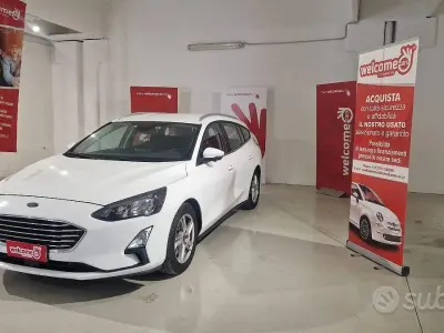 Usata Ford Focus Business Edition 120 CV (88 kW) 2020 Bianco Station wagon