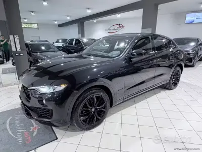 Usata Maserati Levante 274 CV (201 kW) 2018 Nero SUV