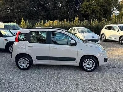 Usata Fiat Panda Lounge 69 CV (50 kW) 2012 Beige Utilitaria